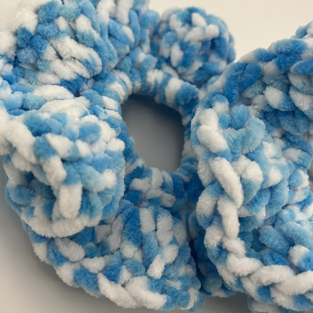 Oversized Scrunchies Hair Ties Crochet Handmade - Picture 3 of 5